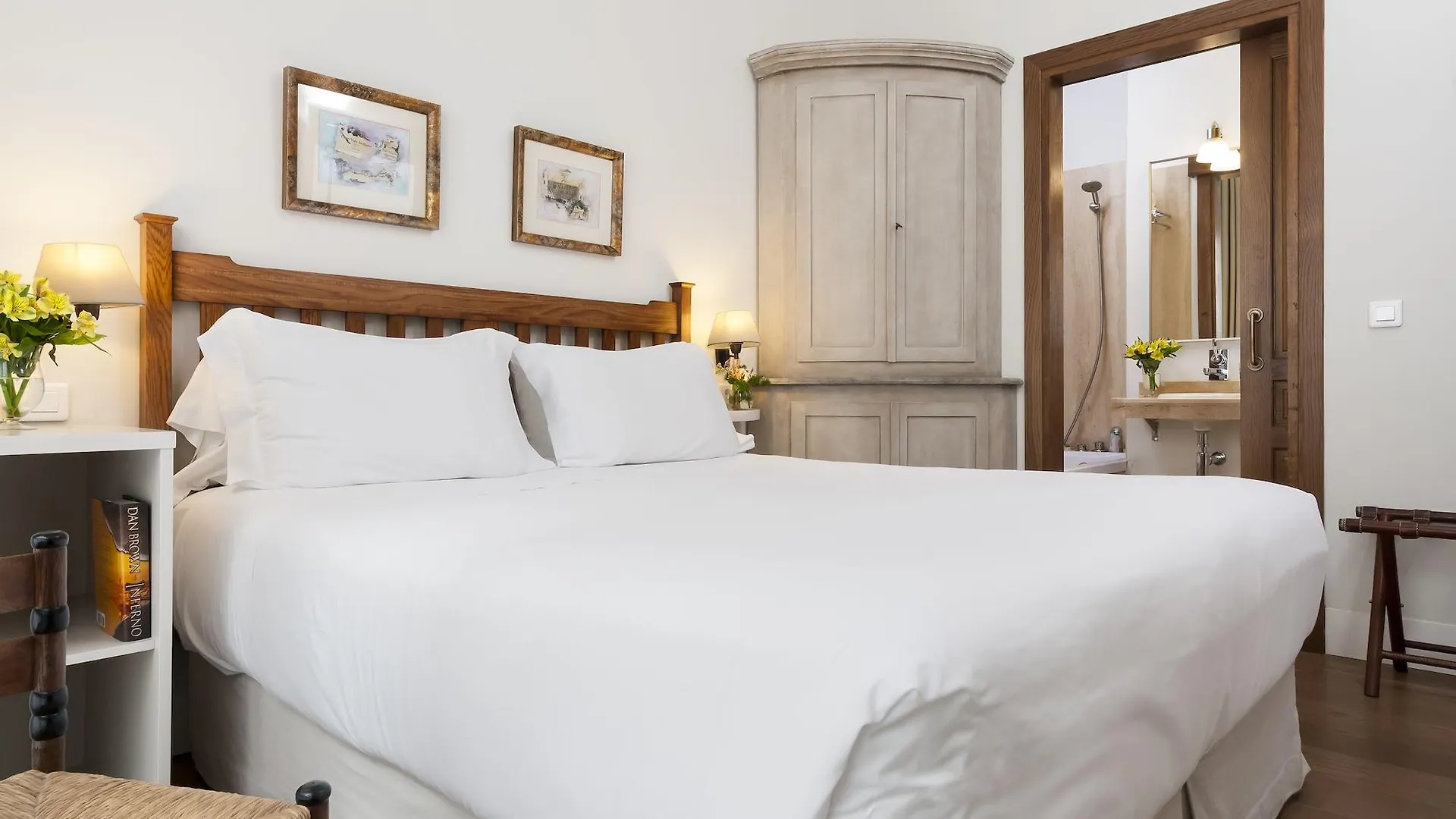 ****  Hotel Amadeus Sevilla Spain